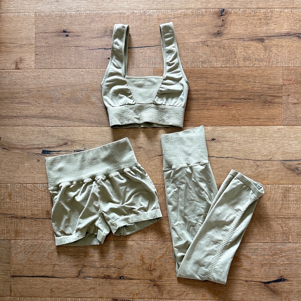 3 piece free people movement set - good karma